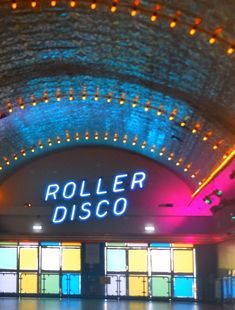 70s Roller Disco, Boogie Wonderland, Disco Aesthetic, Roller Rink, Roller Disco, Disco Fever, Party Aesthetic, 70s Aesthetic, No Bad Days