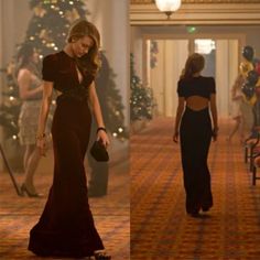 Blake Lively Dress, Age Of Adaline, Grammys Red Carpet, Burgundy Velvet Dress, Best Dresses, Eve Outfit, Eve Dresses, New Years Eve Dresses, New Years Dress