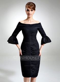 [€ 139.91] Sheath/Column Off-the-Shoulder Knee-Length Chiffon Cocktail Dress With Ruffle (016021259) Fancy Dress Plus Size, Cheap Cocktail Dresses, Short Noir, Nye Dress, Chiffon Cocktail Dress, Long Cocktail Dress, Plus Size Cocktail Dresses, Boat Neck Dress, Cocktail Gowns