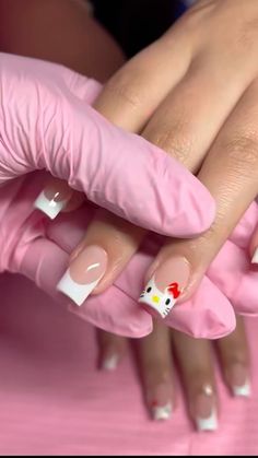 Hot French Tip Nails, Nail Inspo Pink Hello Kitty, Simple Back To School Nails Square, Cute Nail Designs Hello Kitty, How To Do Hello Kitty Nails, Back To School Nails Hello Kitty, Hello Kitty Tips Nails, Cute Easy Nails For Beginners, Cute School Nail Ideas