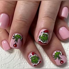 Holiday Press On Nails Christmas Press On Nails, Nagel Tips, Cute Christmas Nails, Nail Type, Snowflake Nails, Nails For Women, Stick On Nails, Xmas Nails, Christmas Nail Designs