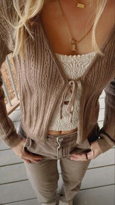 Outfit Ideas For Thanksgiving, Brown Outfit Ideas, Outfit Inspo Brown, Brown Outfit Aesthetic, Ideas For Thanksgiving, Brown Outfit, Picture Credit, Fashion Mistakes, Thanksgiving Outfit