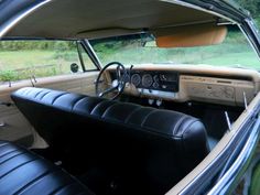 the interior of an old car is clean and ready to be used as a home