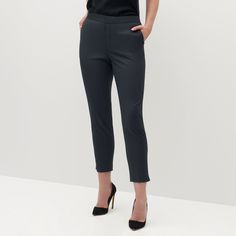 Paired with the jacket, these women's grey dress pants create a look that is a modern take on a classic black suit. Perfectly tailored to fit a woman's body, our grey suit pants have a little stretch to keep up with you on the dance floor or in a meeting.