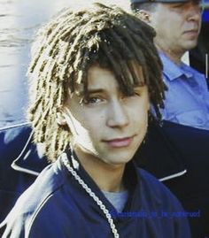 Dreadlocks White Man, White People With Dreads, 2000 Vibes, White Dreads, Dreadlocks Men, Dreadlock Hairstyles For Men, Dreadlock Hairstyles, Long Hair Styles Men