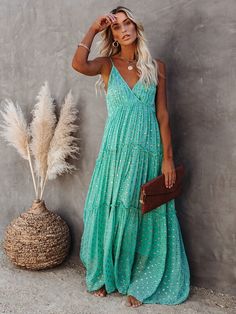 Bohemian Floral Sleeveless V-Neck Maxi Sundress – Boho Beach Hut Gathers Dress, Maxi Dress Designs, Polka Dot Maxi Dresses, Cami Maxi Dress, My Fair Lady, Fair Lady, Maxi Robes, Tiered Maxi Dress, Vestido Casual