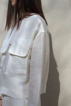 How To Have Style, Mode Inspo, Linen Top, Mode Inspiration, White Fashion, Contemporary Fashion