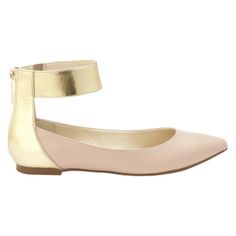 Kardashian Kollection Women's Dress Shoe Fenella - Nude Side Kardashian Shoes, Kendall Jenner Chanel, Nude Flats, Kendall And Kylie Jenner, Black Boots Women, Kendall And Kylie, Dress Shoe, Kendall Jenner Style