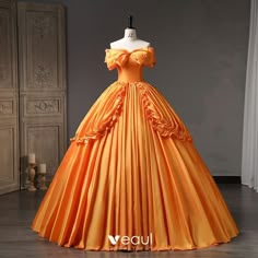 Orange Royal Dress, Autumn Ball Gown, Orange Ball Gown, Sweet 16 Dress Ideas, Beautiful Dresses Long