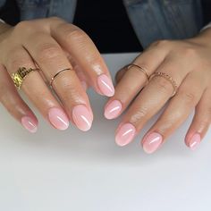 Pearly Pink #865 – A pearly blush sheer pink Pearly Pink Nails, Dnd Nail Polish, Sheer Polish, Bare Nails, Nail Tip Designs, Band Nails, Nail Drills, Gel Art, Nail Essentials