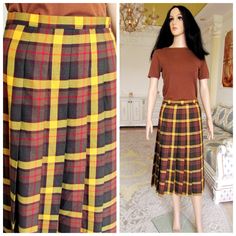 "Yellow plaid skirt 90s Pleated Skirt womens skirt Vintage halloween costume halloween Skirt Boho Skirt Midi Skirt 10 height of the woman in the photo - 180 cm Please refer to photos for details of condition. Condition: very good vintage Measurements: Length: 75 cm/29.6 \" Waist 70 cm/27.6\" Hips: FREE Size UK 10 EURO 36 note The color on the pictures may vary due to monitor settings and light reflections. Ready to ship Please do not hesitate to contact with me for any questions. Thank you for s Fitted Full Skirt In Plaid, Scottish Style Fitted Pleated Skirt For Fall, Fall Scottish Pleated Skirt, Retro Plaid Pleated Skirt For Fall, Retro Fitted Plaid Skirt, Retro Plaid Knee-length Skirt, Fitted Retro Plaid Skirt, Retro Knee-length Plaid Skirt, 90s Pleated Skirt