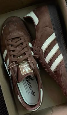 Adidas Campus Brown, Brown Campus, Brown Outfits, Adidas Samba Outfit, Samba Outfit, Skandinavian Fashion