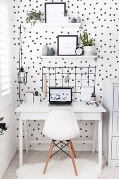 Peel and Stick Ditsy Dots Polka Dot Monochrome Wallpaper Wall Mural - Office Home Nursery Removable wallpaper Furnitur Ruang Keluarga, White Desk, Study Room Decor, Diy Boho, Teen Bedroom Decor, Modern Home Office