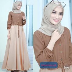 "Material: Moscrep, belt application. Busui English. All sizes fit up to L+ Bust = 104cm Length = 135cm Please leave your PHONE NUMBER in the \"note to seller\" at checkout for SHIPPING PURPOSE" Fitted Brown Dress With Belt, Crepe Mix, Maxy Dress, Model Gamis, Dress Gamis, Dress Muslim, Casual Hijab Outfit, Fashion Muslim, Muslim Fashion Dress