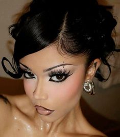 Maquillage Goth, Vampy Makeup, Drag Make-up, Swag Makeup, Smink Inspiration, Ethereal Makeup, Dope Makeup, Oval Face