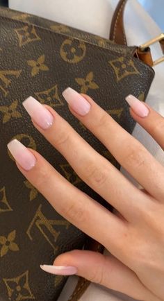 Pink Clear Nails, Plain Acrylic Nails, Light Pink Acrylic Nails, Ongles Beiges, Pale Nails, Ballerina Acrylic Nails, Pale Pink Nails, Prom Nails Red, Clear Acrylic Nails