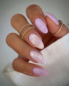 Almond Shaped Nails Designs, Summer Nails Almond, Lilac Nails, Lavender Nails, Almond Shape Nails, Trendy Nail Art