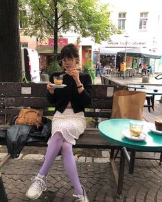 Color Tights, 가을 패션, Photo Reference, Winter Wear, Spring And Fall, Fashion Inspo Outfits, Switzerland, Winter Outfits, Things To Think About