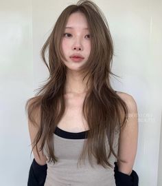 Layered Long Hair Unstyled, New Jeans Haircut, Brown Haircut Ideas, Hair Color Asian, Korean Hair Color, Goodbye Summer, Shot Hair Styles