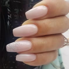 ☾pinterest @attemptinglifee☽ check out our blog to stay up to date on our adventures and more: www.attempting-life.com Unghie Sfumate, Nails Dark, Ten Nails, Glitter Accent Nails, Nails Opi, Makeup Nails Designs, Different Nail Designs, New Nail Designs, Dip Nails