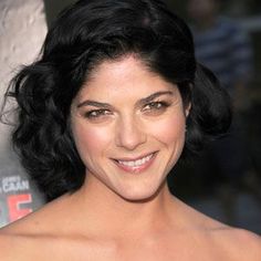 What Face Shape Are You? – Eileen Sandoval Facial Shapes, Selma Blair, Curly Hair