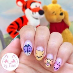 Disney Themed Nails, Disney Princess Nails, Disneyland Nails, Disney Inspired Nails, Disney Acrylic Nails, Bears Nails, Punk Nails, Nail Art Disney