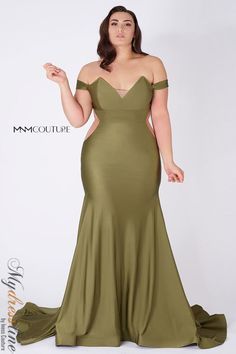 Looking for a chic and stylish dress for your next big event? Check out the MNM Couture L0044 Spring 2019 evening collection dress. This gorgeous dress is made with high quality materials and comes in a variety of colors to suit your style. With a figure-flattering silhouette, this dress is sure to turn heads when you walk into the room. Whether you're attending a black tie affair or a more casual party, this dress is the perfect choice. So don't wait any longer, order your MNM Couture L0044 Spr Lace Mermaid Dress, Off Shoulder Sleeves, Mnm Couture, Mermaid Style Dress, Plus Size Gowns, Full Length Dress, Mermaid Gown, Mermaid Evening Dresses, Evening Dresses Elegant