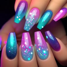 Rockabilly Nails, Nails Black Coffin, Coffin Nails Black, Classy Coffin Nails, Summer Coffin Nails, Magenta Nails, Coffin Nails Short, Nail Art With Glitter