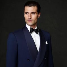 The Dress Code Primer Rustic Groomsmen Attire, Tie Knots Men, Elegant Men Style, Velvet Dinner Jacket, Black And White Tuxedo, Black Watch Tartan, Holiday Blues, Wedding Outfit Men, Gents Fashion