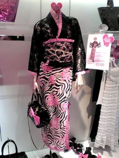 Gyaru Aesthetic, Agejo Gyaru, Catty Noir, Gyaru Fashion, 2000s Fashion Outfits, Dolce E Gabbana, J Fashion, Harajuku Fashion, 2000s Fashion