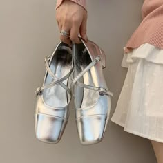 Material: PUHeel: 1-3cmColor: SilverSize: 35, 36, 37, 38, 39 Aesthetic Sneaker, Downtown Mtv, Shoes For Women Flats, Fem Outfits, Silver Aesthetic, Ribbon Flats, Women Flats, Square Head, Black Stockings