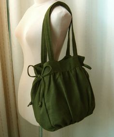 Olive Green Hemp/Cotton Bag - Sided Bows Purses With Lots Of Pockets, Hemp Bag, Sacs Tote Bags, Sac Diy, Diy Bag Designs, Jane Birkin, Lv Handbags, Diy Sewing Clothes, Pretty Bags