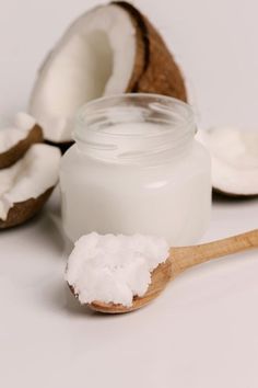 Homemade Face Cream Recipes, Face Cream Recipe, Shea Butter Face, Ingredients Photography, Homemade Face Cream, Skincare Products Photography, Oil For Skin, Face Creams, Organic Hair Care