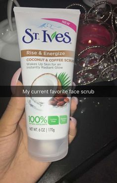 Skincare Snapchat, Skincare For Combination Skin, Face Scrubs, Simple Skincare Routine, Image Skincare, Cosmetic Skin Care, St Ives, Selfie Ideas, Girly Stuff