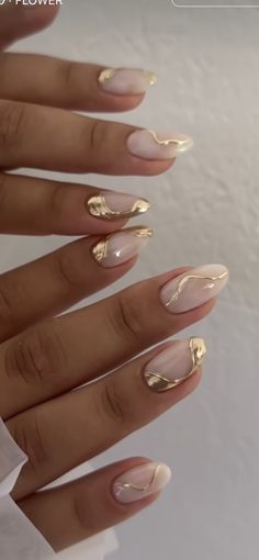 Gold Chrome Nails, Hoco Nails, Chrome Nails Designs, Gold Nail Designs, Formal Nails, Summery Nails, Homecoming Nails, Neutral Nails, Minimalist Nails