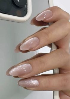 Light Pink Nails With Chrome, Nude Chrome Nails, Chrime Nails, Summer Chrome Nails, Nail Chrome, Paznokcie Hello Kitty, Pink Chrome Nails, Kutek Disney