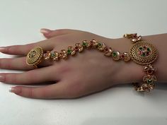 Antique Polki Pearl Kundan Hath Paan/Haath phool/Hathh Panja//Bridal Jewelry/hand harness/Hand Jewelry Gem stone:RubyGreen Sold as Single Haath Phool, Hand Harness, Hand Chain Bracelet, Bracelet For Her, Jewelry Hand, Hand Chain, Hand Jewelry, Gem Stone, Indian Jewelry