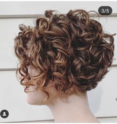 Side Braids Hairstyles, How To Make Hairstyle, Short Layered Curly Hair, Short Curly Bob Hairstyles, Hairstyle For Medium Hair, Short Permed Hair, Side Braids, Short Curly Hairstyles For Women, Short Wavy Haircuts