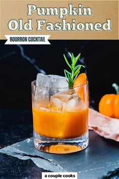 Enjoy the flavors of fall with this Pumpkin Old Fashioned. Bourbon, vanilla, pumpkin and spice come together in this cozy cocktail, ideal for Halloween, fall gatherings, and Thanksgiving celebrations. Pop over to our site for the recipe! Pumpkin Old Fashioned, Pumpkin Smoothie Healthy, Fall Inspired Drinks, Pumpkin Martini, Spiced Cocktail, Pumpkin Drinks, Pumpkin Smoothie, Thanksgiving Cocktails