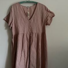 Madewell Linen Button-Front V-Neck Mini Dress. Pale Pink Linenfull-Dress Pics Are Most Accurate Color Shown. Hits At Upper Knee (I’m 5’5” For Reference). New, Never Worn. Smoke And Pet-Free Home. Dress Pics, Red Shift Dress, Cotton Wrap Dress, Silk Shift Dress, Organza Dress, Full Dress, Block Dress, Dress Linen, Flare Mini Dress