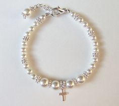 Baptism Bracelet First Communion Gift Flower Girl Bracelet Flower Girl Gift Flower Girl Jewelry Pear Christening Giveaways, Boy Baptism Centerpieces, Baptism Bracelet, Bible Jewelry, Recuerdos Primera Comunion Ideas, Baptism Centerpieces, Pearl Bracelet Wedding, Flower Girl Jewelry