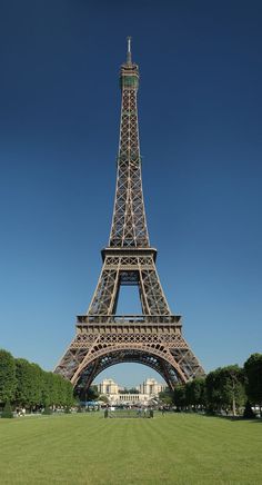 the eiffel tower in paris, france