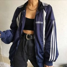 I wish I could wear clothes like this without looking 50 pounds heavier Instagram Baddie, 90's Fashion, Trend Fashion, Inspired Outfits, 가을 패션, Vintage Adidas