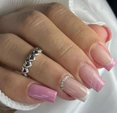 Nails Designer, Fancy Nails Designs, Glamour Nails, Grunge Nails, Girly Acrylic Nails, French Tip Acrylic Nails, Basic Nails, Work Nails, Pink Acrylic Nails