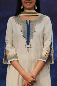 Buy Bhavik Shah White Handwoven Cotton Kurta Set Online | Aza Fashions Stylish Kurtas Women, Embroidery Kurtas Woman, Round Neck Designs For Kurtis, Long Kurti Patterns, Cotton Kurta Set, Kurta Set For Women, Kurta Style