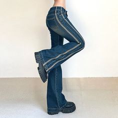 Low Rise Flare Pants, Low Waisted Pants, Streetwear Denim, Xmas Wishlist, Low Waisted Jeans, Style Overalls, Denim Pattern, Jeans Overall, Retro Jeans