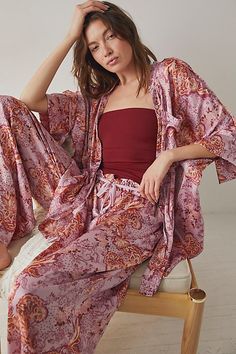 Sleep Wear Fashion, Oversized Sleep Shirt, Bougie House, Fancy Pajamas, Sleep Shirts For Women, Silk Pijamas, Red Lace Bralette, Oc Outfits, House Wife