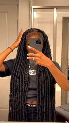 Naimacore Aesthetic, Textured Distressed Locs, Distressed Soft Locs With Color, Soft Locs With Beads, Different Ways To Style Faux Locs, Soft Locs Hairstyles For Women, Hairstyles For Soft Locs, 30 Inch Soft Locs, Ocean Locs