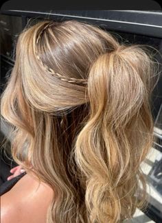 Hoco Hairstyles, Hot Hair Styles, Penteado Cabelo Curto, Long Blonde, Easy Hairstyles For Long Hair