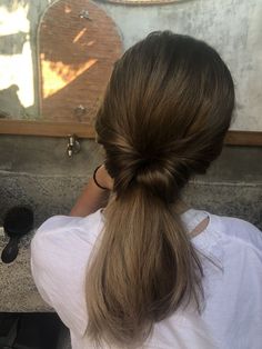 Girly Hairstyles, Simple Hairstyles, Hairstyle Inspo, Hair Aesthetic, Haircuts For Medium Hair, Pinterest Aesthetic, Dye My Hair